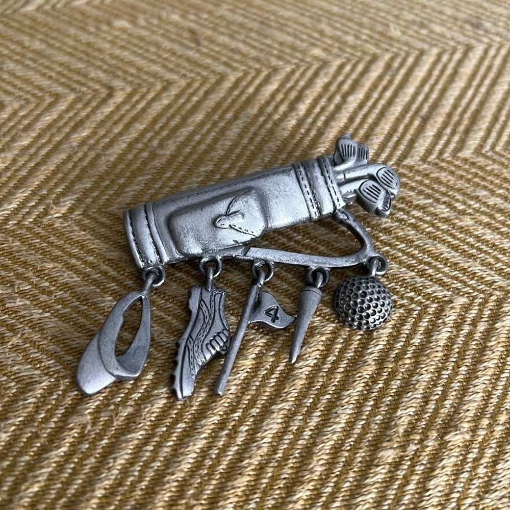 Vintage Pewter JJ (Jonette) golf bag with charms brooch pin